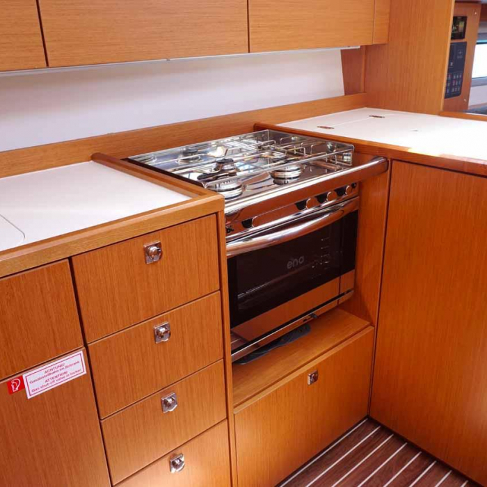 Talia | Bavaria C38 photo 6