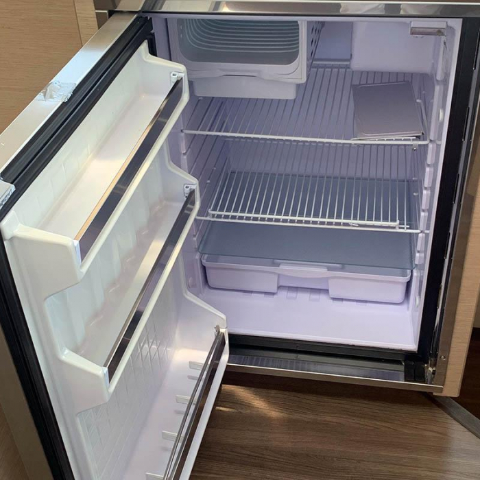 Waterloo | Fountaine Pajot Saba 50 photo 35