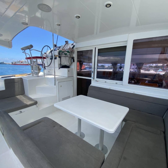 Poe Reva | Lagoon 400 S2 photo 9