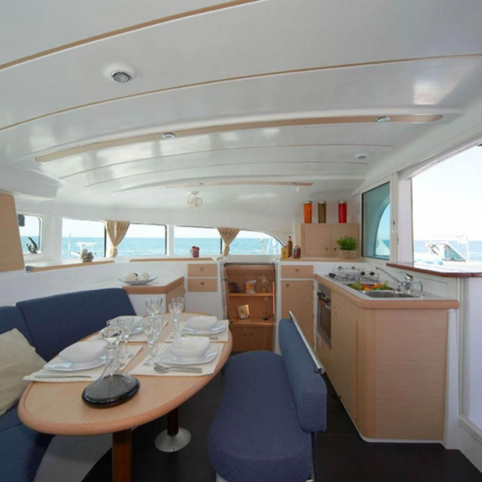 Miko | Lagoon 380 Owner photo 16