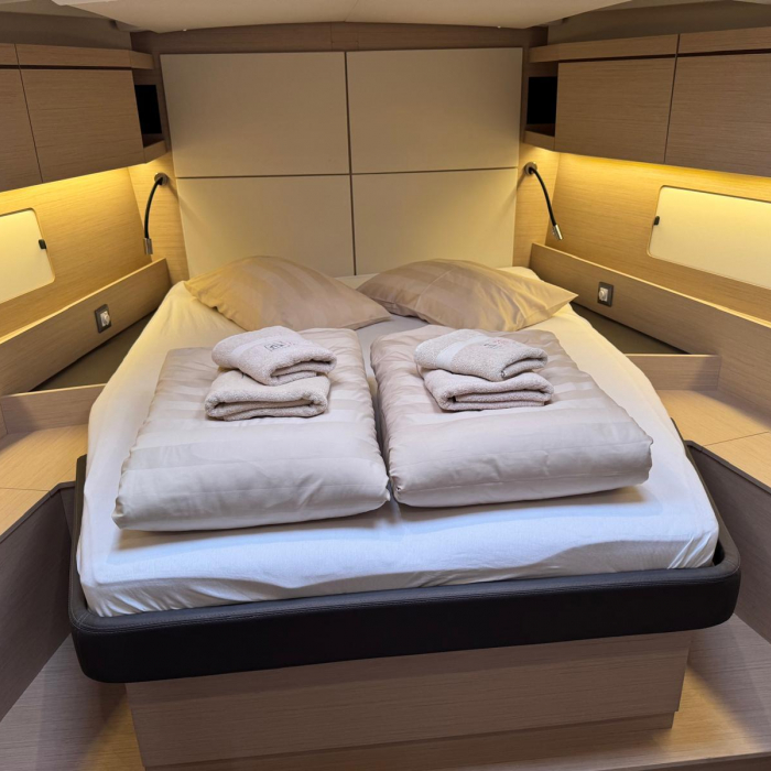 Anse Soleil | Oceanis 46.1 photo 17