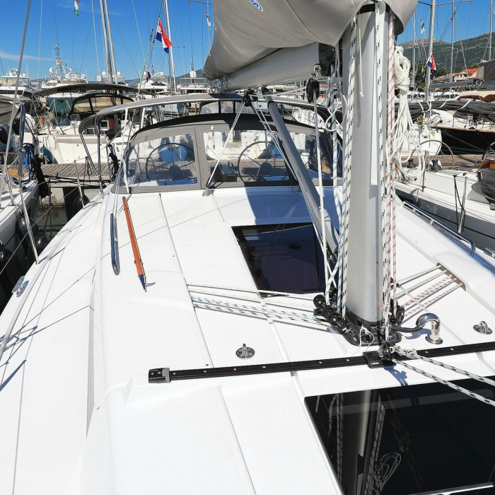 Sweet Summer | Hanse 388 photo 7