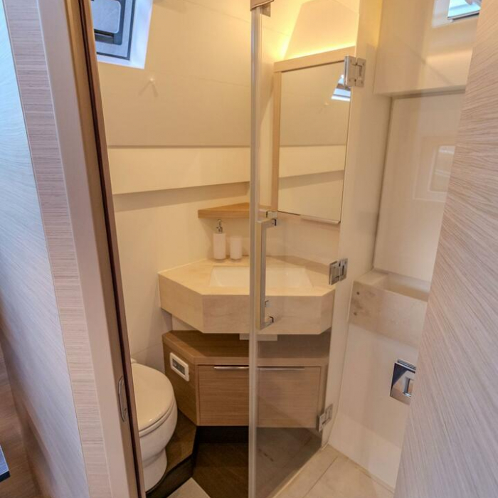 AGENDA 55 | Lagoon 55 photo 34