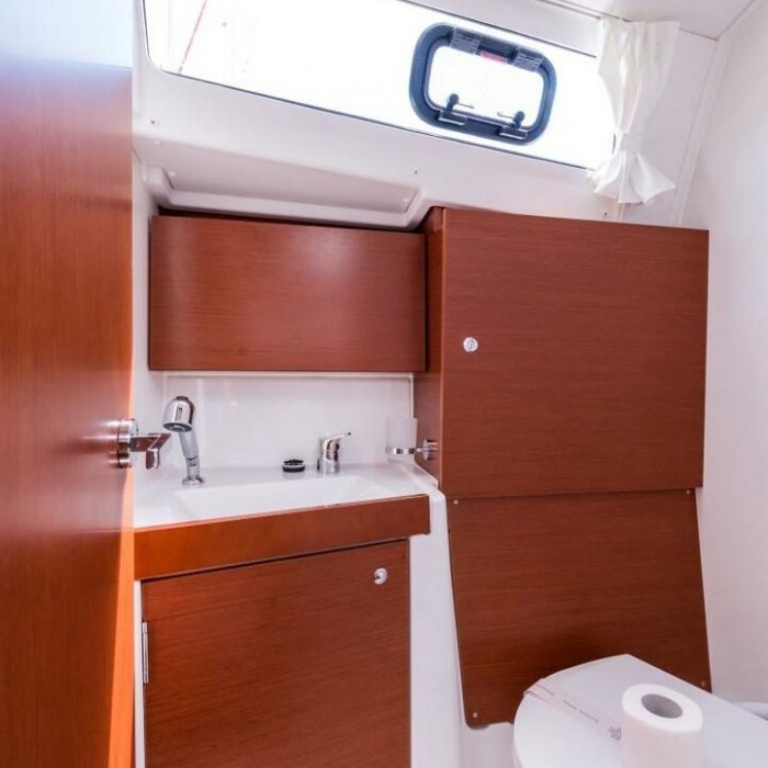 Bela | Oceanis 35.1 photo 33