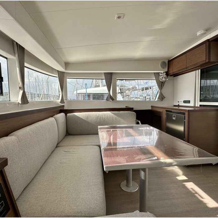 Sail Castor | Lagoon 40 photo 3