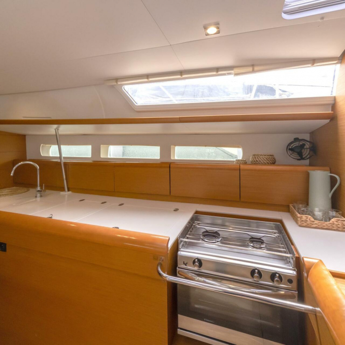 Bianca | Sun Odyssey 519 photo 16