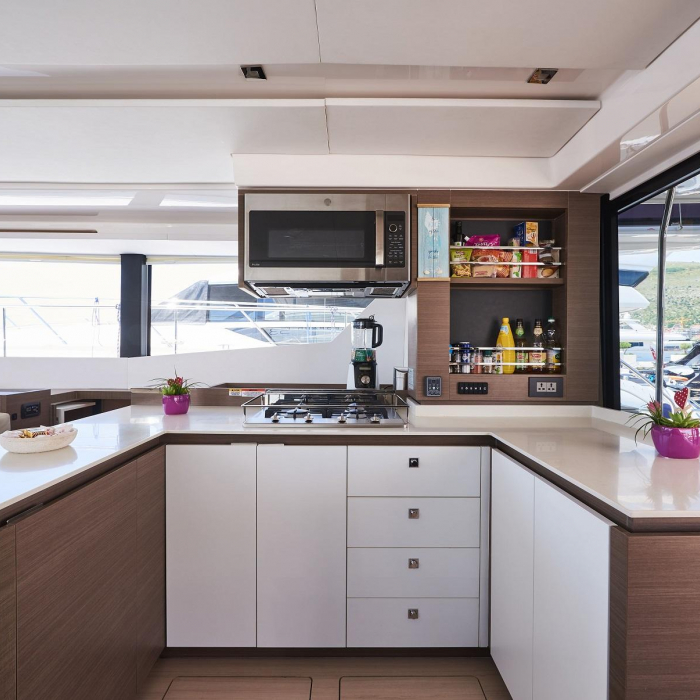 Good Vibes | Leopard 53 PC[G] photo 11