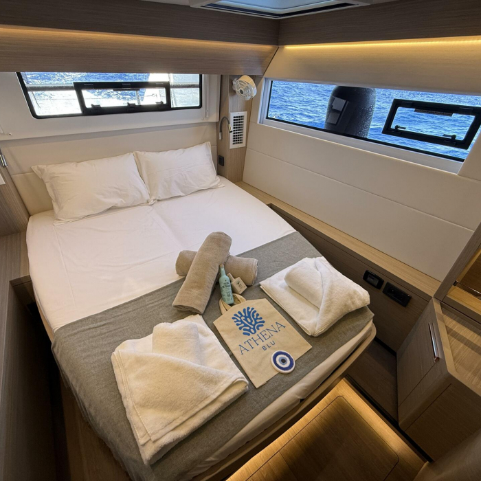 Athena Blu | Lagoon 51 photo 17