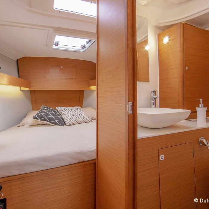 Rubens | Dufour 390 Grand Large photo 9