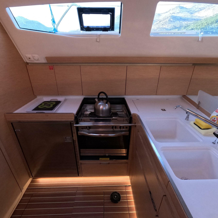 Skyfall | Elan 45 Impression photo 11