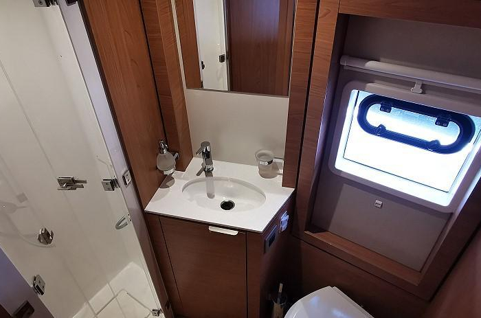 KOS 44.3 | Bali 4.4 (4+1Cab) photo 12