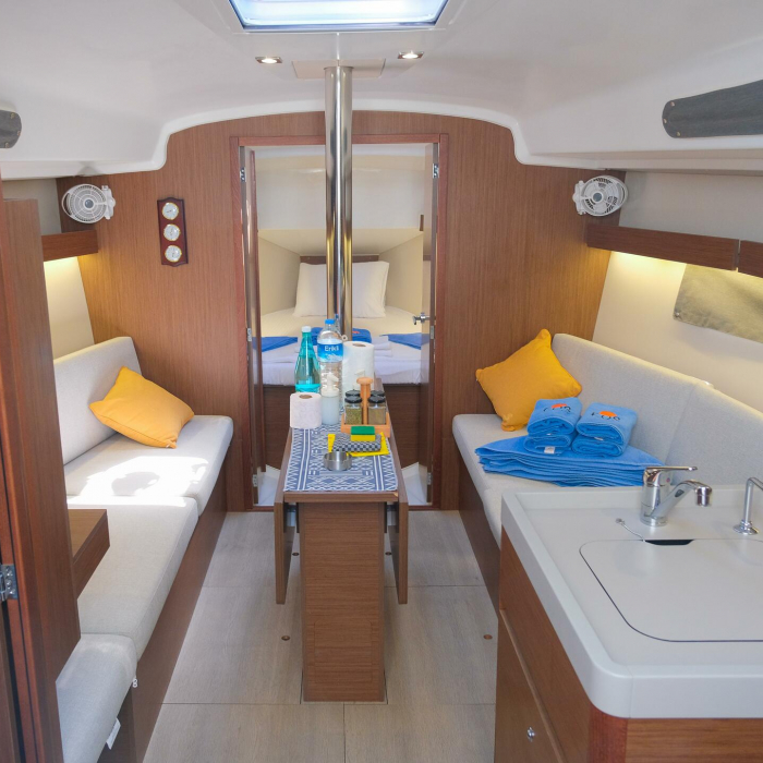 Ersa | Oceanis 34.1 photo 7