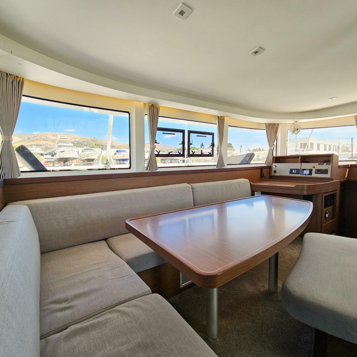 Nera | Lagoon 42 photo 11