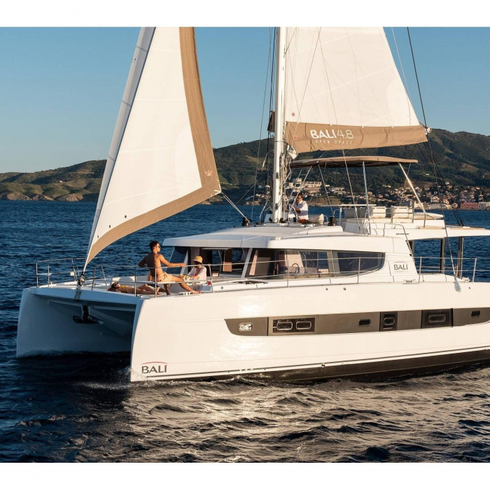 S U R I N A | Bali 4.8 photo 1