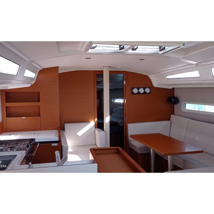 Alboran Albariño (Las Galletas) | Sun Odyssey 410 photo 2