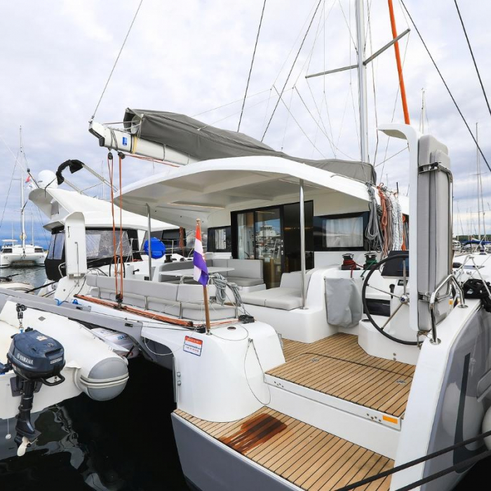 Windhunter | Excess 14 photo 1