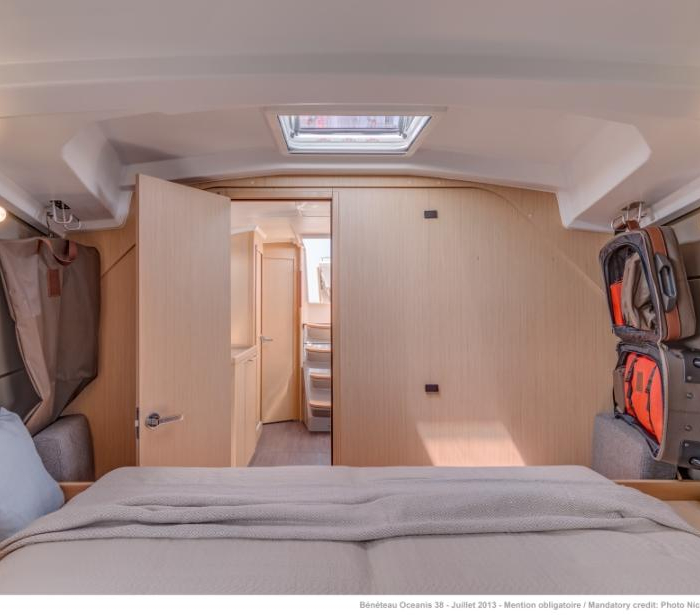 Kos 38.1 | Oceanis 38 photo 6