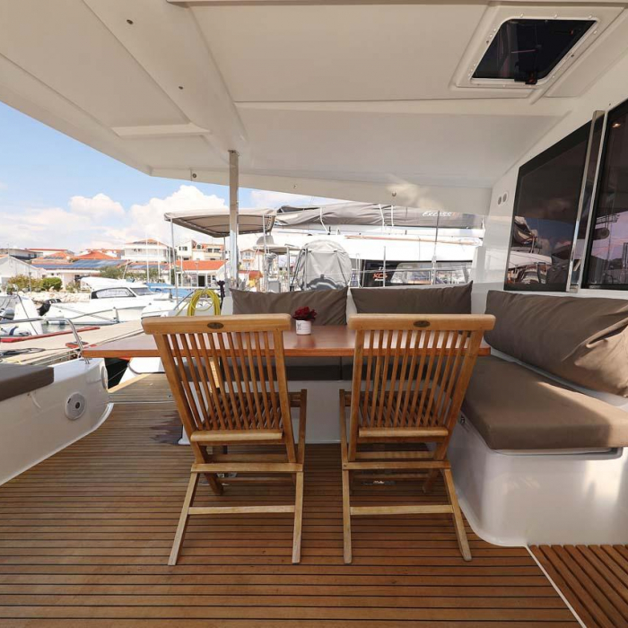 Canopus | Fountaine Pajot LUCIA 40 photo 18