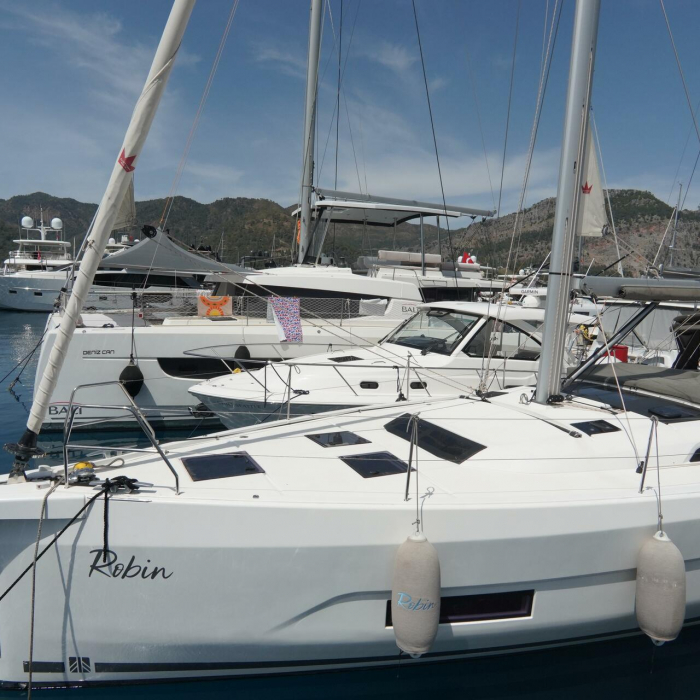 Robin | Dufour 470 photo 8