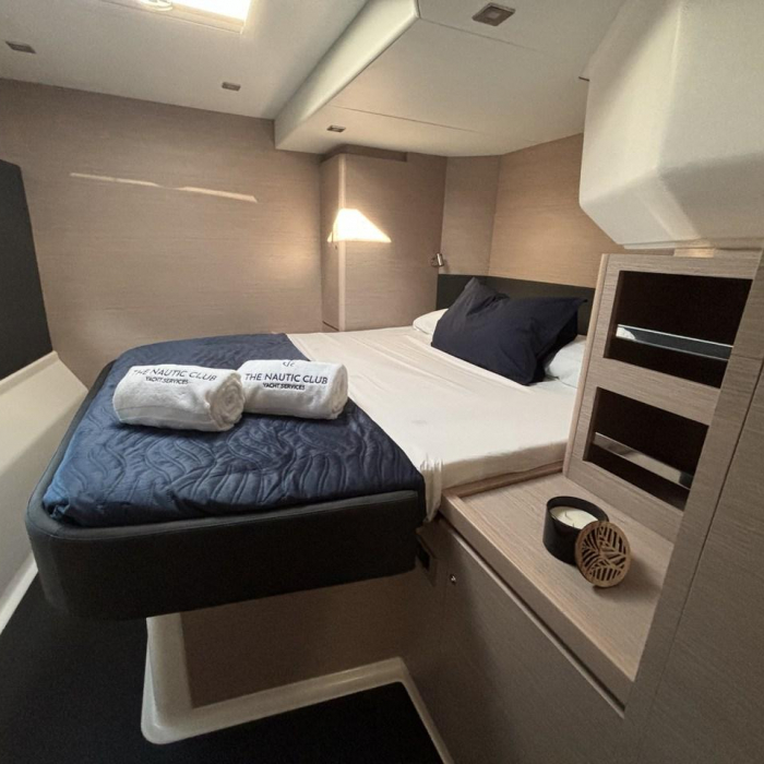 Siente El Mar | Dufour 48 Catamaran photo 15