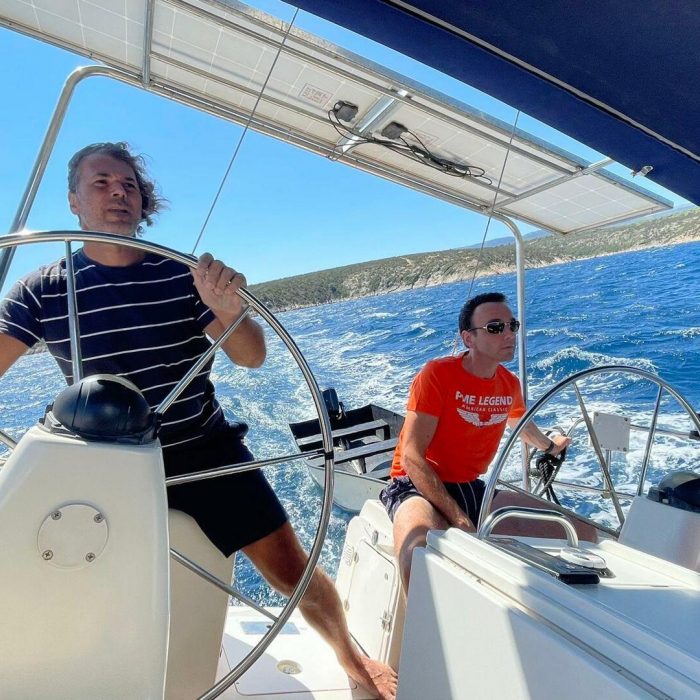 Freedom | Bavaria 44 photo 3