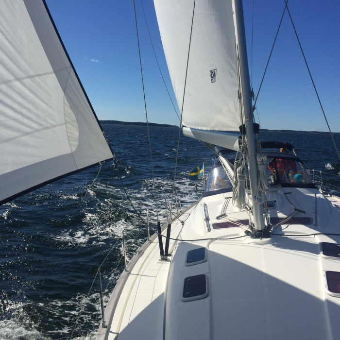 Evita | Bavaria 46 photo 32