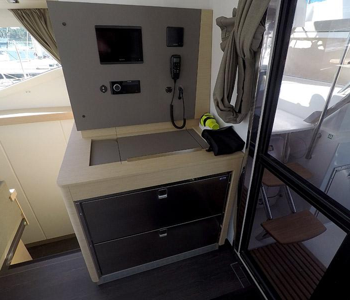 Alize | Fountaine Pajot Elba 45 photo 3