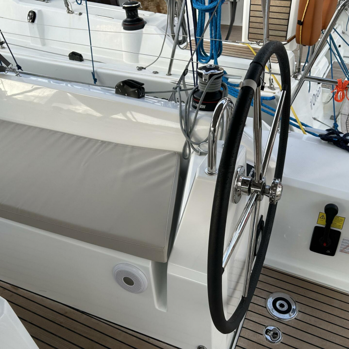 Sail Altair 1 | Oceanis 34.1 photo 12