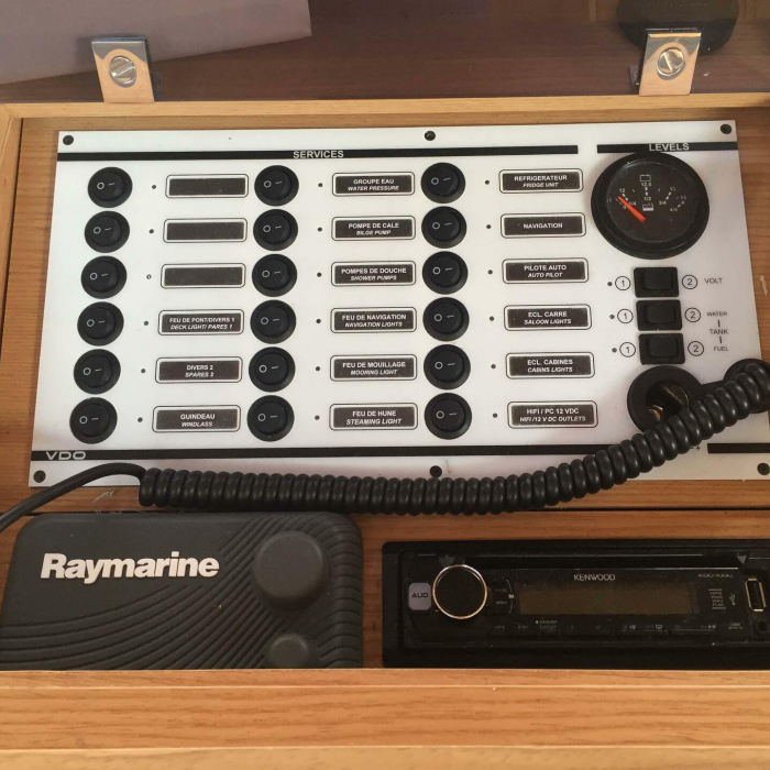 Amazing | Dufour 412 GL photo 30