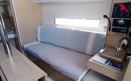 Amour | Oceanis 30.1 photo 16