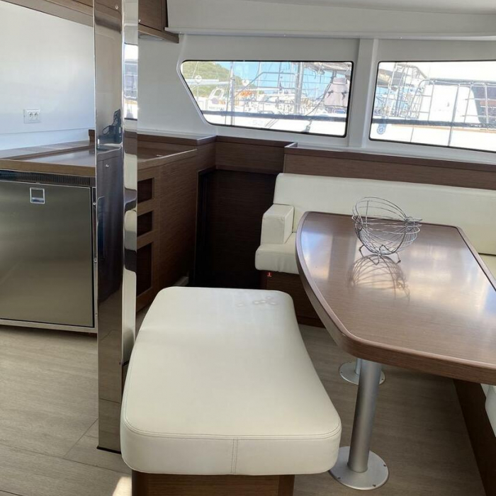 Proxima Centauri | Lagoon 42 photo 3