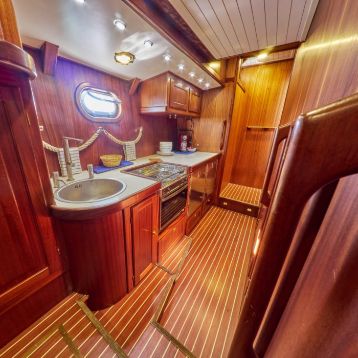 Oasis | Goletta 20 photo 4