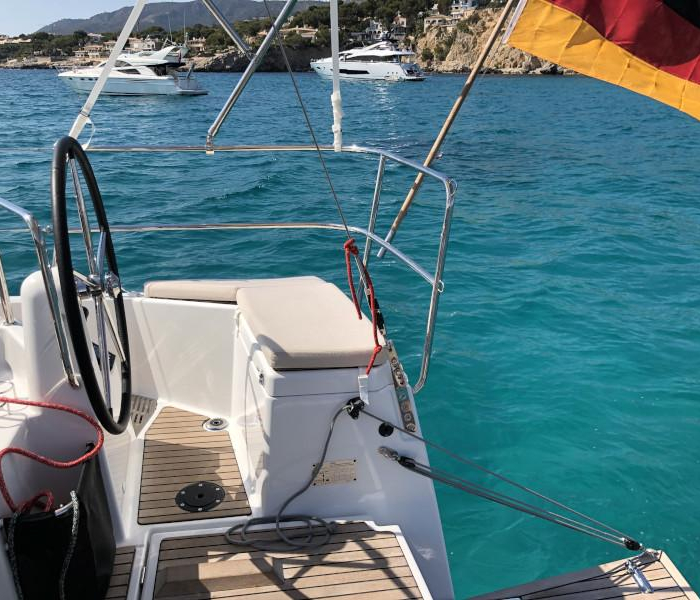 Rebelezza | Sun Odyssey 440 photo 5