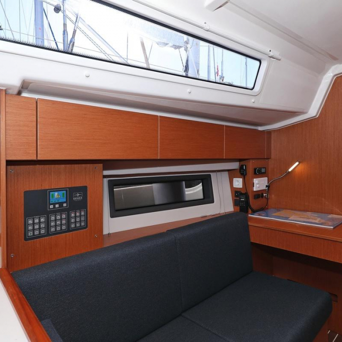 SeaTime | Bavaria C42 photo 9