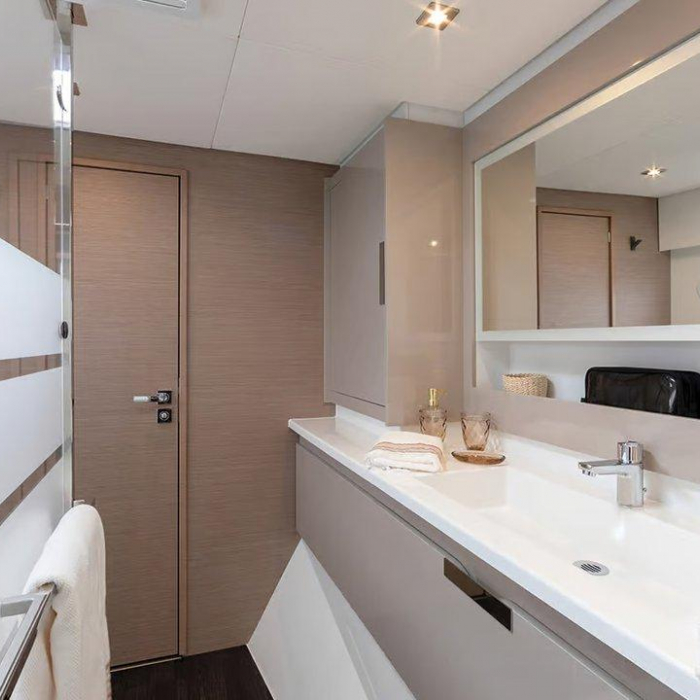 Karina | Fountaine Pajot Elba 45 photo 13