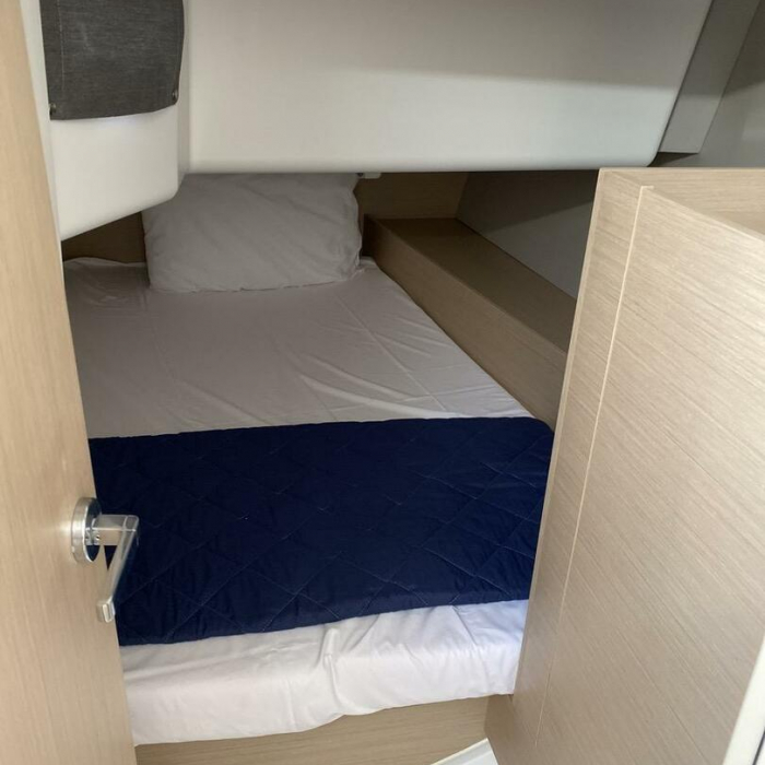 Delfino | Oceanis 34.1 photo 15