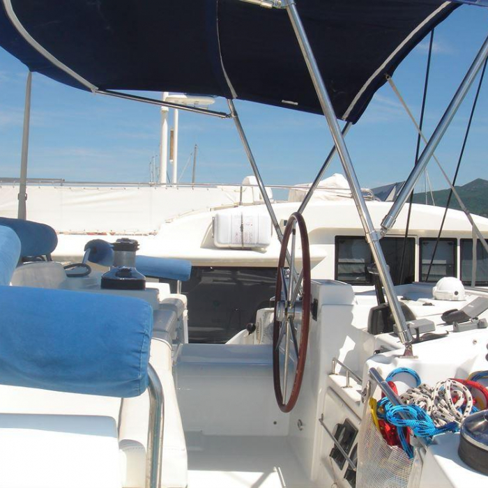 Isis | Lagoon 440 photo 7