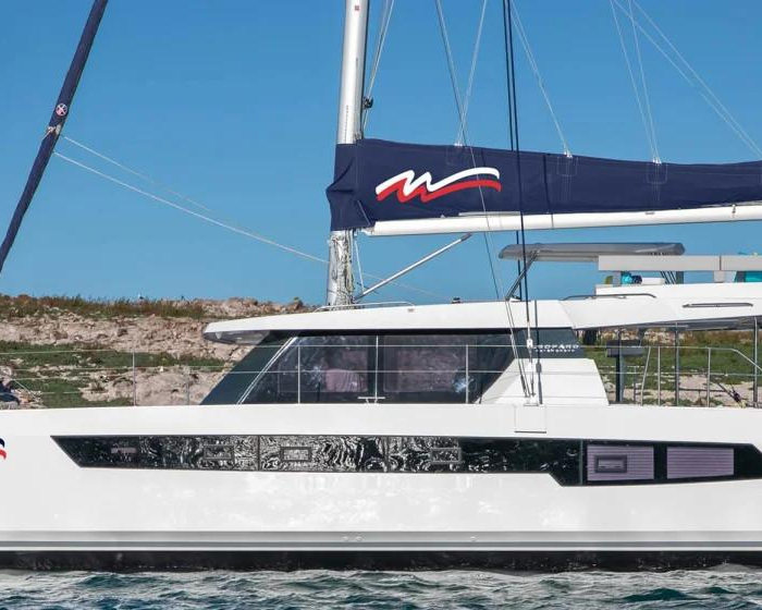  | Moorings 4200/3/3 photo 9