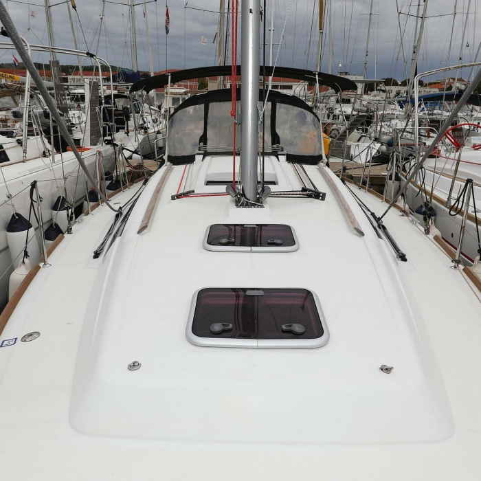 Caprice | Oceanis 34 photo 2