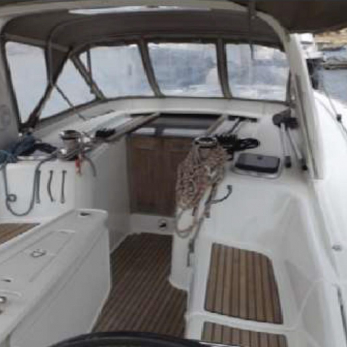 In Compliance | Oceanis 50 photo 3