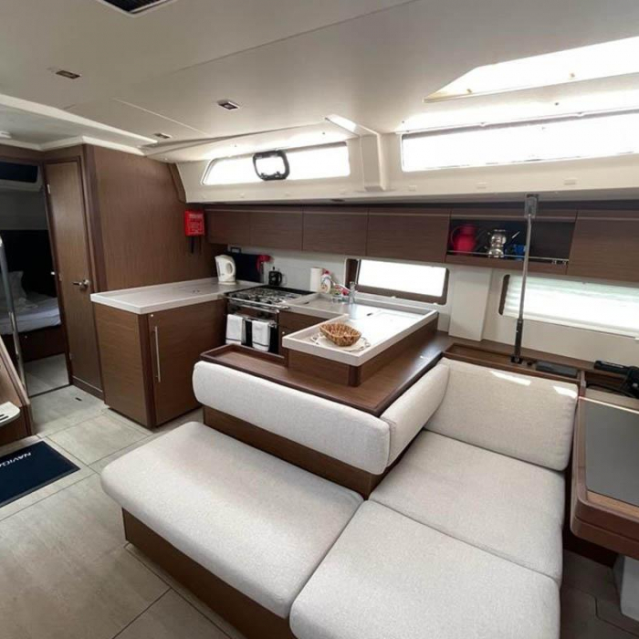 East | Oceanis 51.1 photo 8