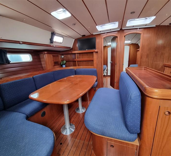 White Lady | Beneteau 50 photo 15