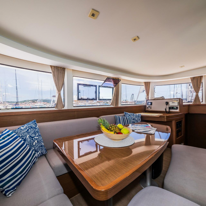 Edita | Lagoon 42 photo 1