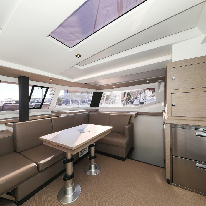 Macho | Fountaine Pajot Astrea 42 Quatuor photo 43
