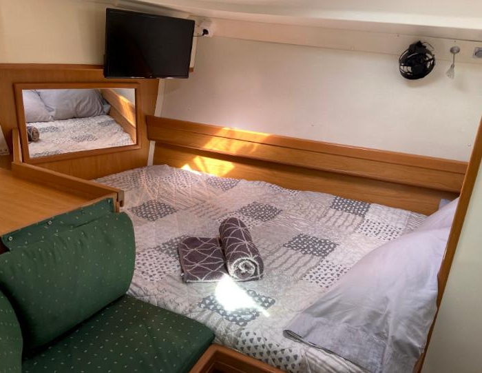 Martina | Harmony 42 photo 17