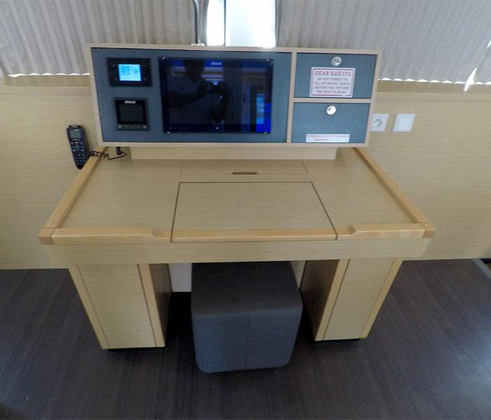 LinaHanna | Lagoon 52 F photo 23