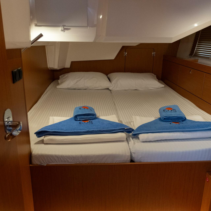 Arke | Bavaria C46 photo 28