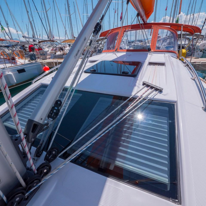 Happy | Elan Impression 40 photo 11