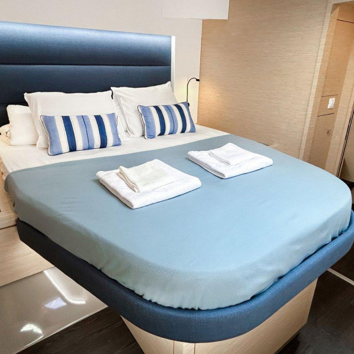 Angara | Fountaine Pajot Tanna 47 photo 8