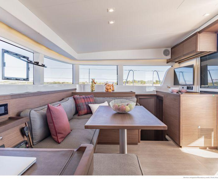 Bubi | Lagoon 40 photo 7